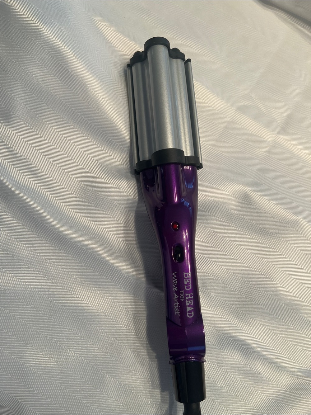 Bed Head - Beachy Waves - Purple & Silver Triple Barrel Wave Artist - Wave Iron